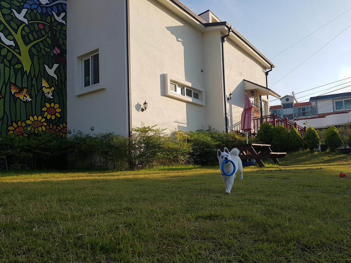 Tongyeong One Guesthouse Extérieur photo