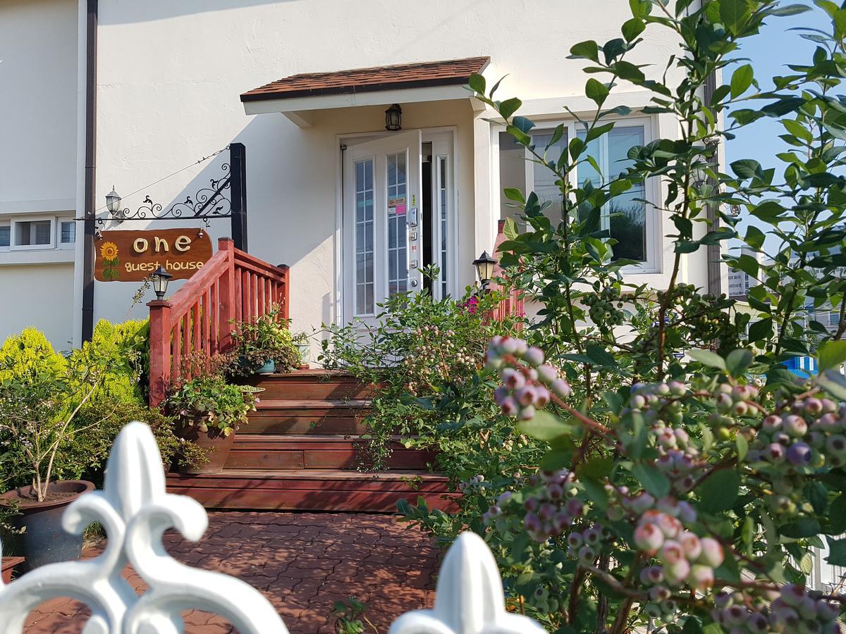 Tongyeong One Guesthouse Extérieur photo