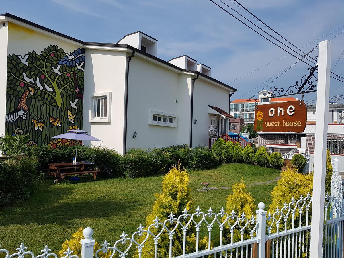 Tongyeong One Guesthouse Extérieur photo